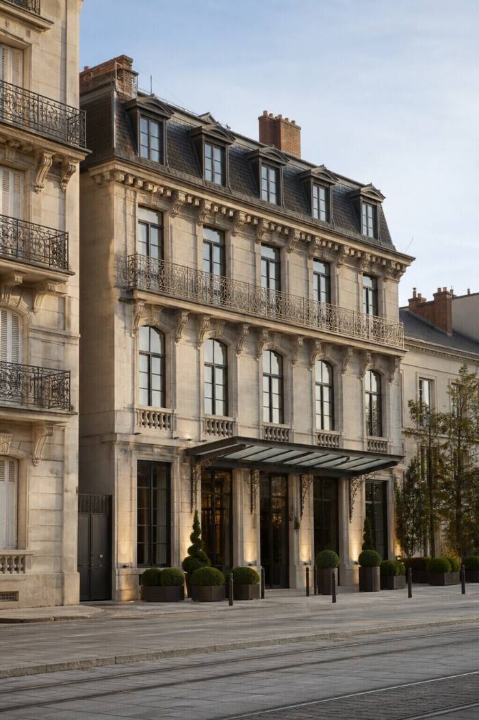City : l'élégance urbaine de Maison Maubreuil